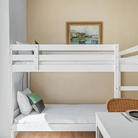 Le Botta, Spacieux Famillial, Centre De Menton, Jardins Bioves, A 5 Minutes De La Apartament