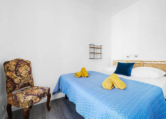 Le Botta, Spacieux Famillial, Centre De Menton, Jardins Bioves, A 5 Minutes De La * Menton