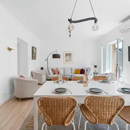 Apartman Le Botta, Spacieux Famillial, Centre De Menton, Jardins Bioves, A 5 Minutes De La Menton