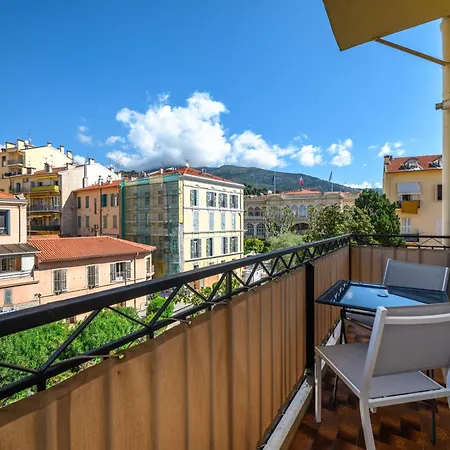 Le Botta, Spacieux Famillial, Centre De Menton, Jardins Biovès, à 5 Minutes De La Appartamento *