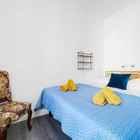 Le Botta, Spacieux Famillial, Centre De Menton, Jardins Bioves, A 5 Minutes De La * Menton