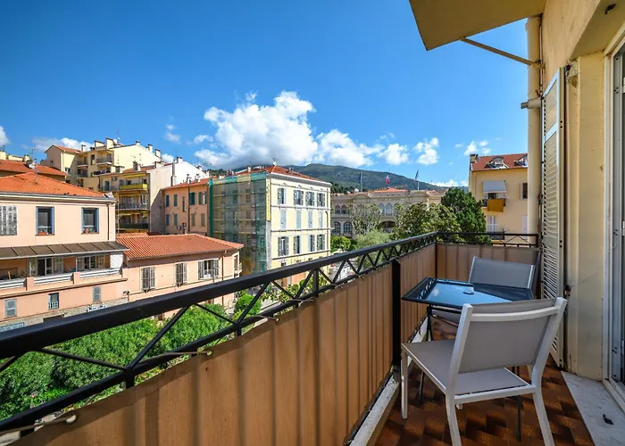 Le Botta, Spacieux Famillial, Centre De Menton, Jardins Bioves, A 5 Minutes De La شقة *